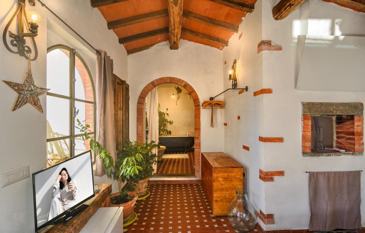 La Limonaia Di Casagrande Villa Barga Bagian luar foto